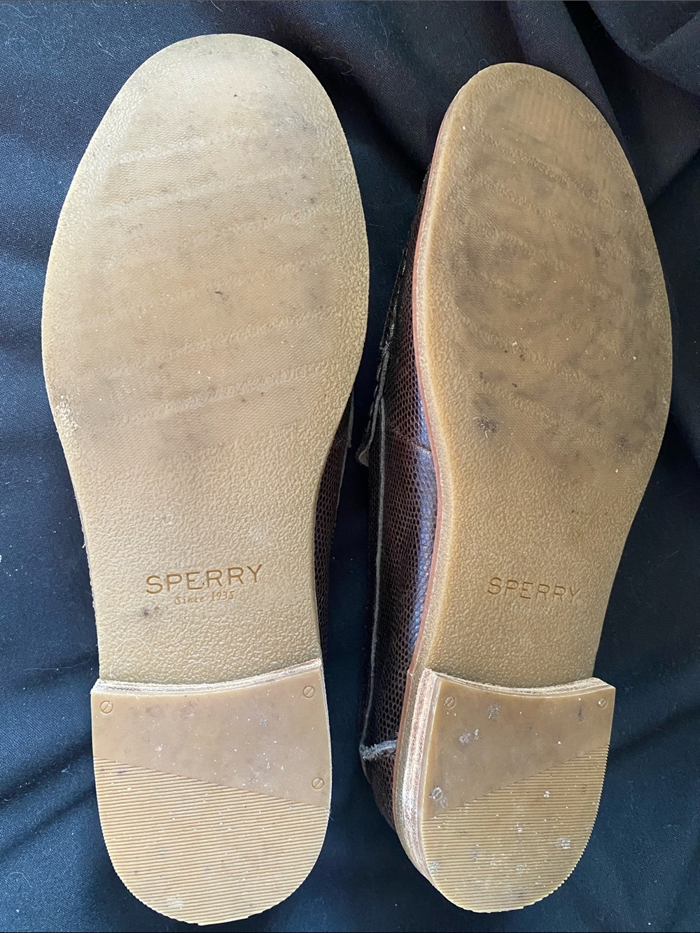 Excellent Cond. SPERRY Lizard Penny Loafers - Picture 4 of 6